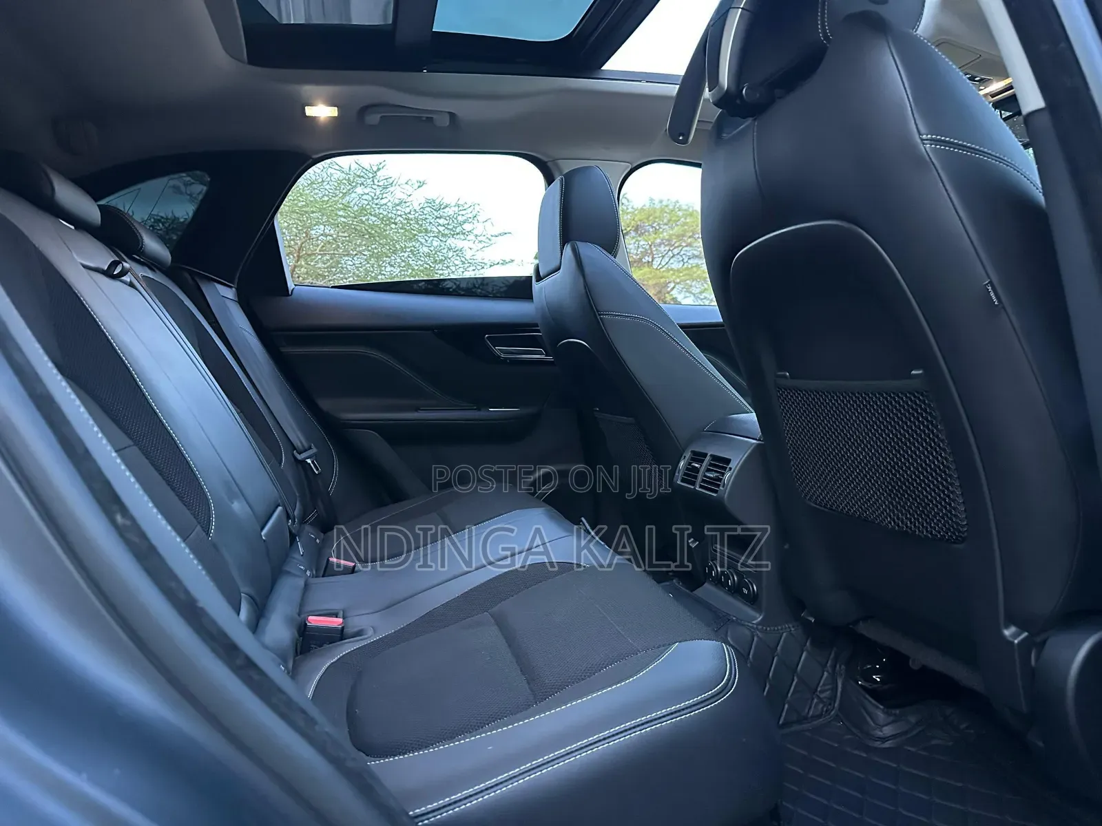 Jaguar F-Pace 2017 Black