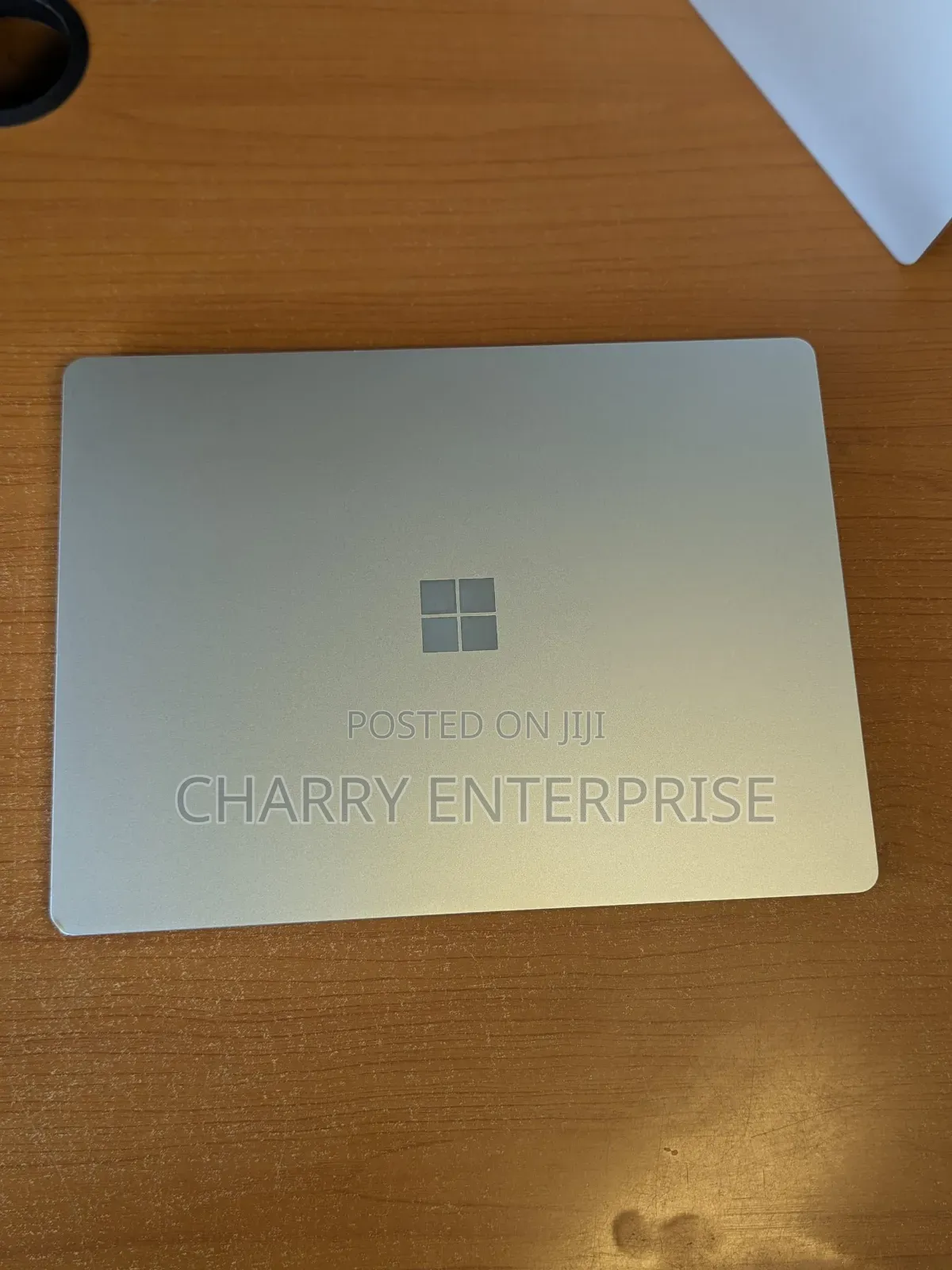 Laptop Microsoft Surface Laptop Go 8GB Intel Core i5 SSD 256GB