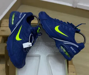 Viatu Hadhi Ya Jiji (City Prestige Sneakers)