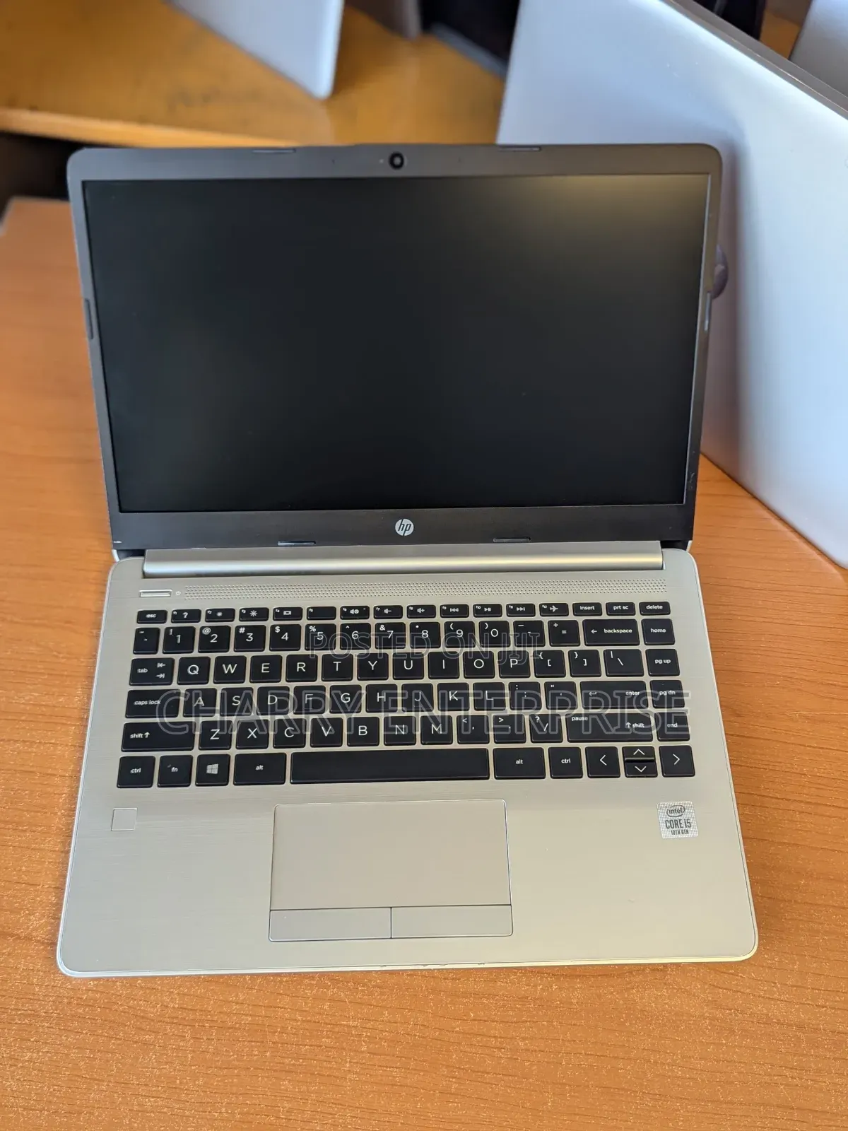 Laptop HP 348 G5 8GB Intel Core i5 SSD 256GB