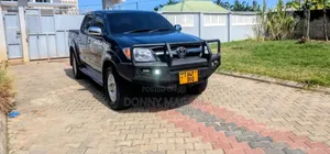 Toyota Hilux 2007 Blue