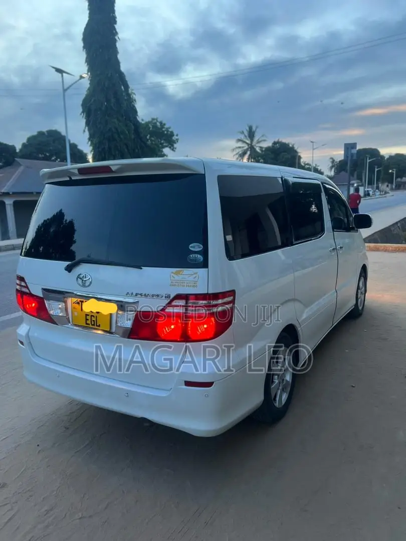 Toyota Alphard 2007 White