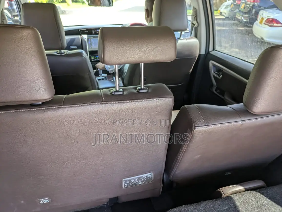 Toyota Fortuner 2.8 D AWD 2019 White