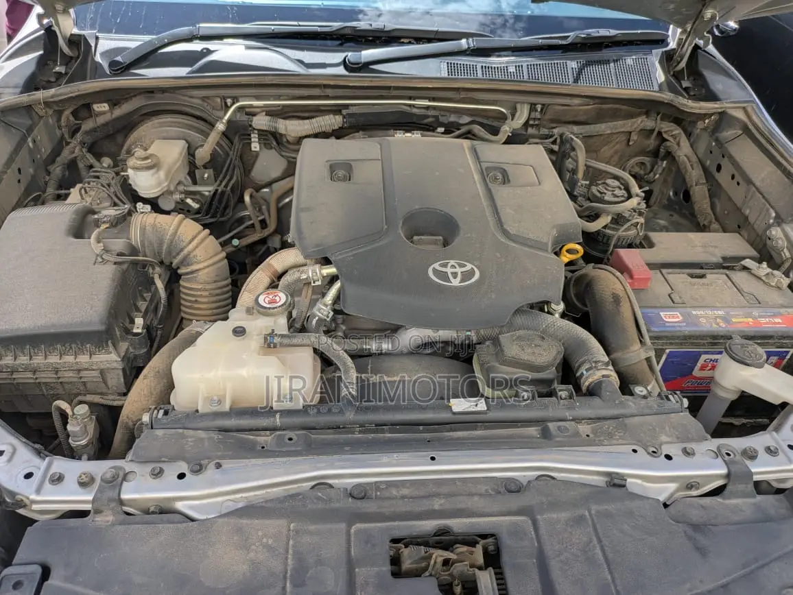 Toyota Fortuner 2.8 D AWD 2019 White