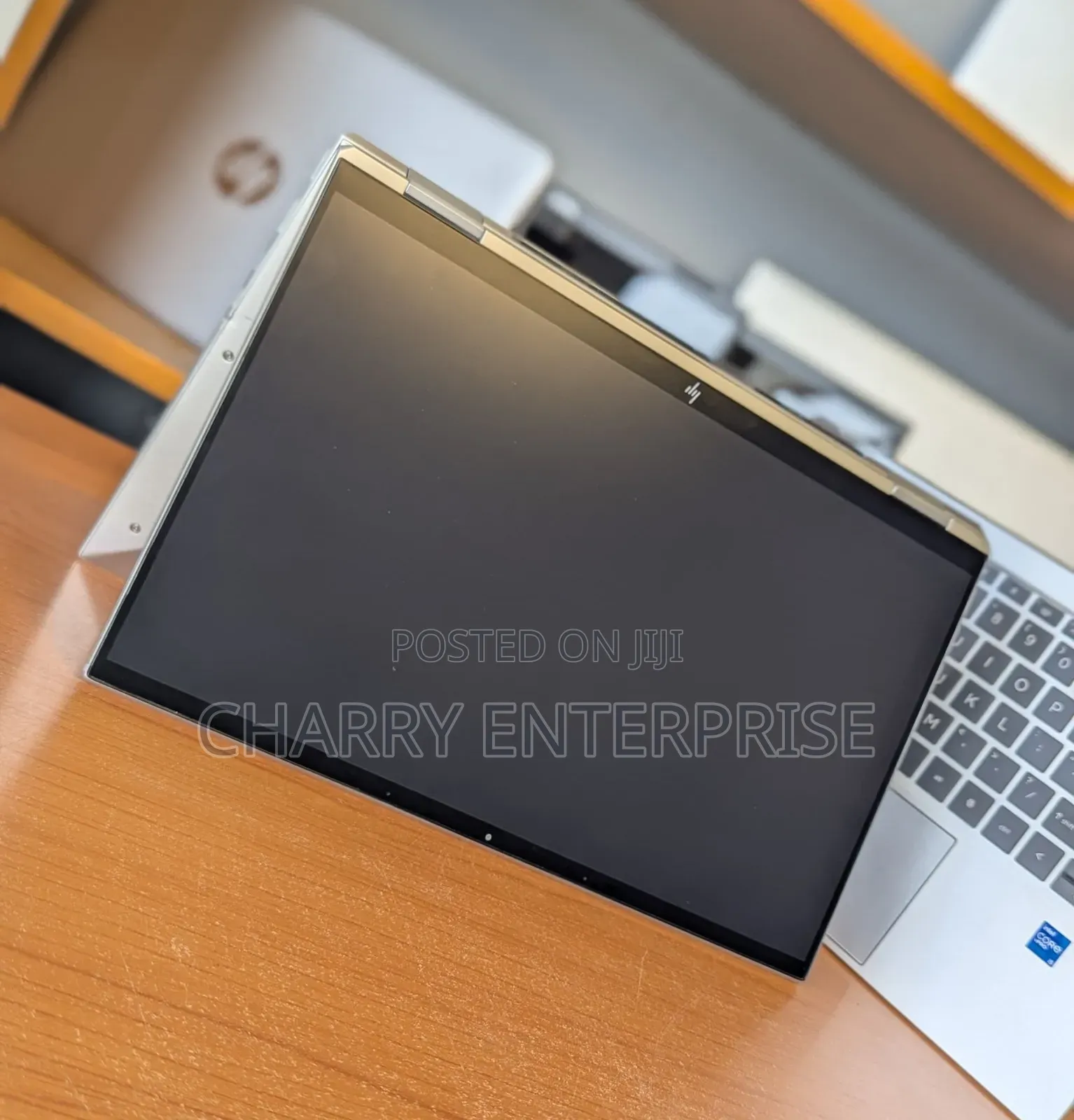 Laptop HP EliteBook 1040 G8 16GB Intel Core i5 SSD 256GB