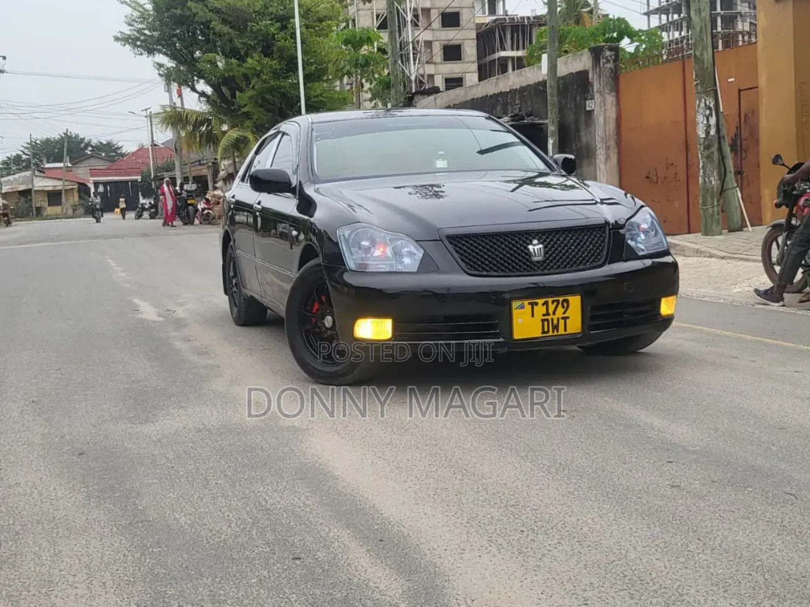 Toyota Crown 2006 Black