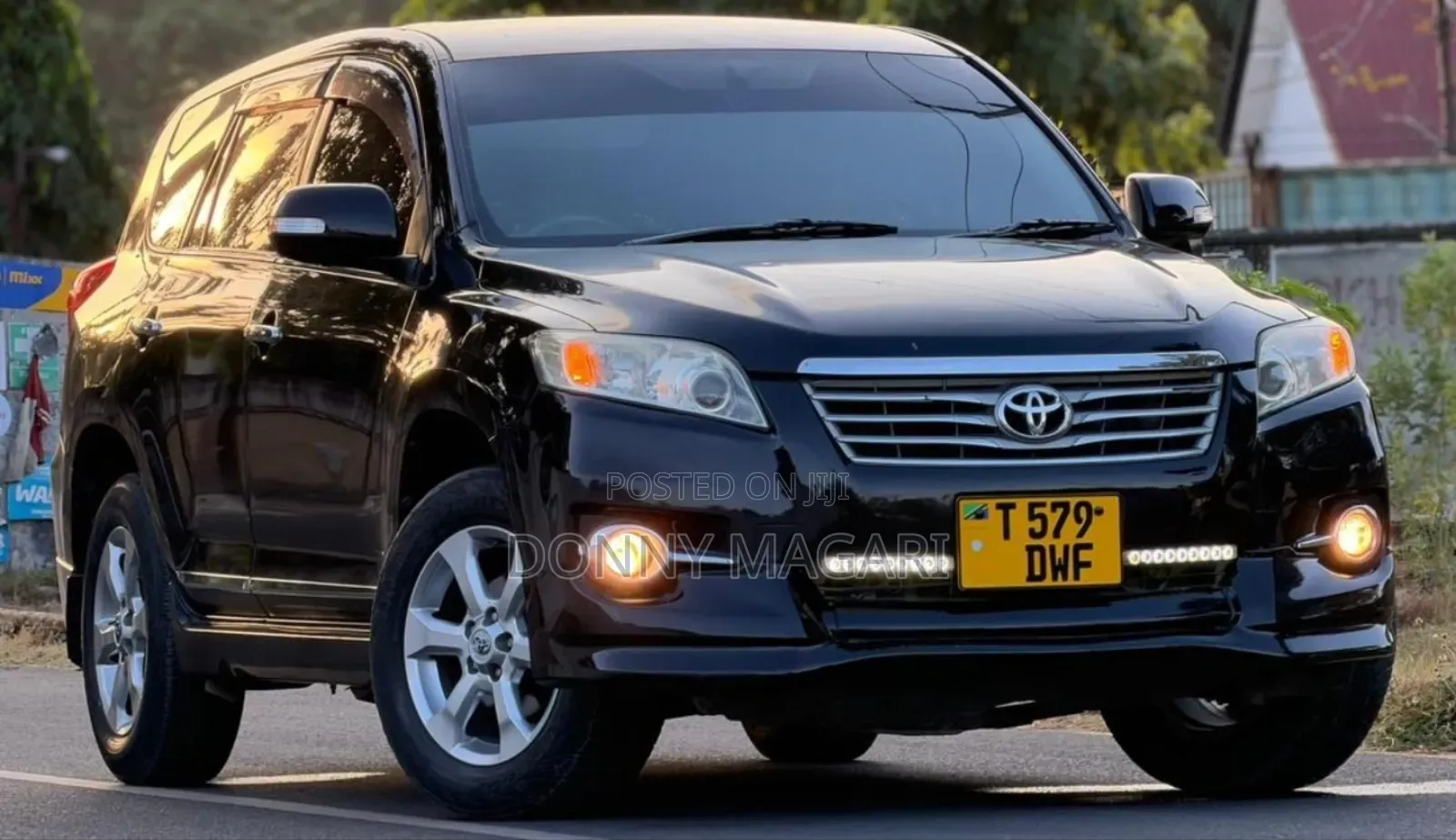 Toyota Vanguard 2011 Black