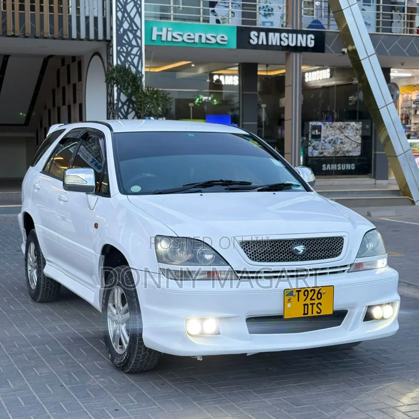 Toyota Harrier 2.4 16V 2001 White