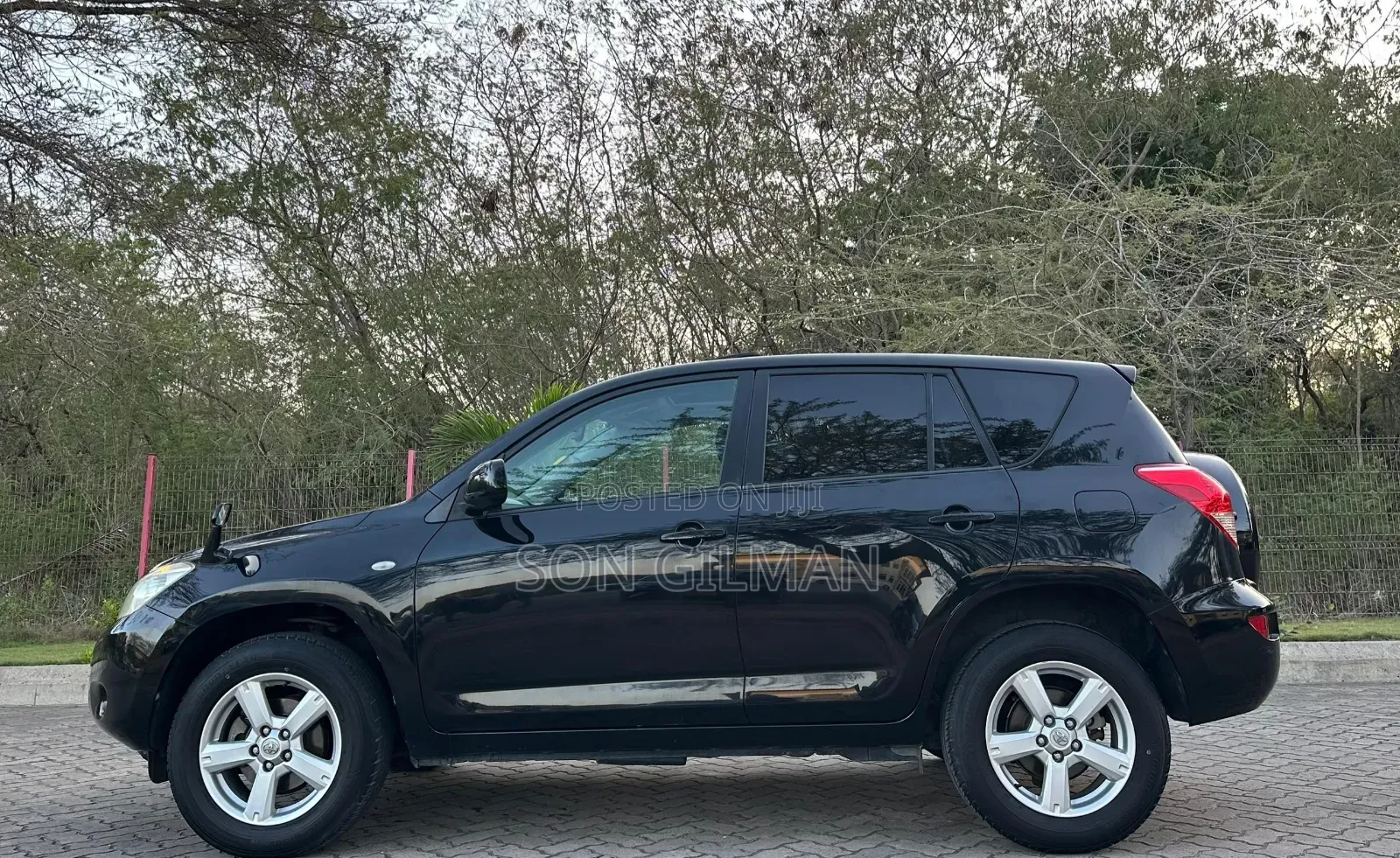 Toyota RAV4 2007 Black