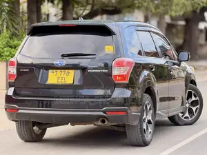 Subaru Forester 2013 Black