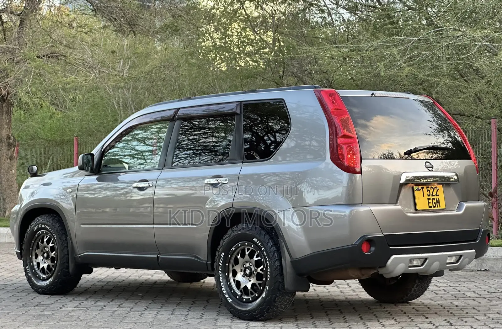 Nissan X-Trail 2009 Gray