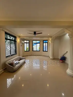 5bdrm House in Mbwen, Mbweni for rent