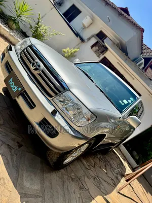 Toyota Land Cruiser 100 4.2 TD 2005 Silver