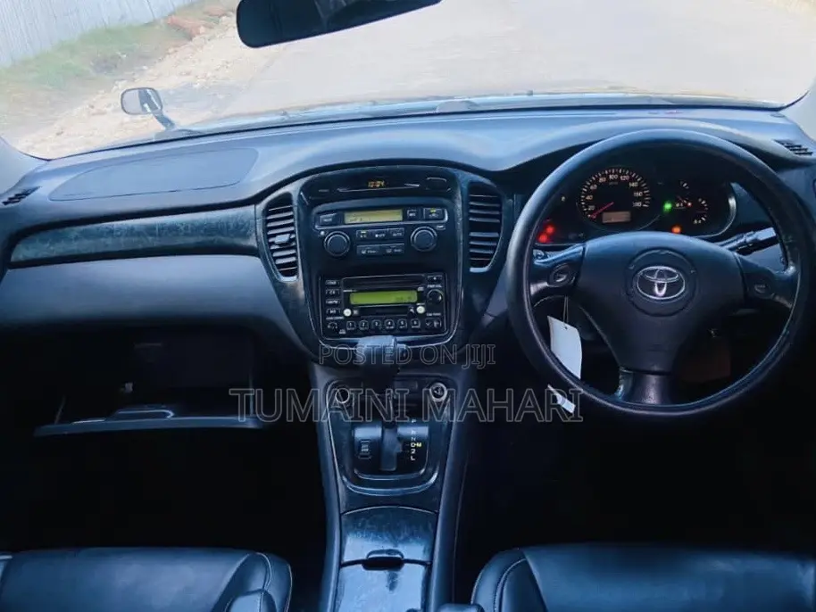 Toyota Kluger 2008 Black
