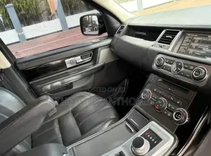 Land Rover Range Rover Sport 2013 Black