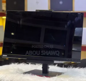 Desktop Computer Lenovo 8GB Intel Core i3 HDD 500GB