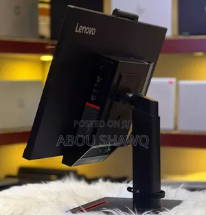 Desktop Computer Lenovo 8GB Intel Core i3 HDD 500GB