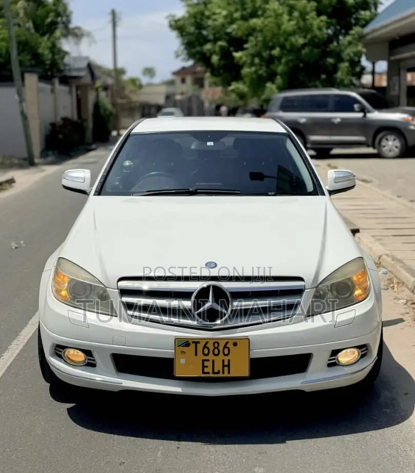 Mercedes-Benz C-Class 2006 White