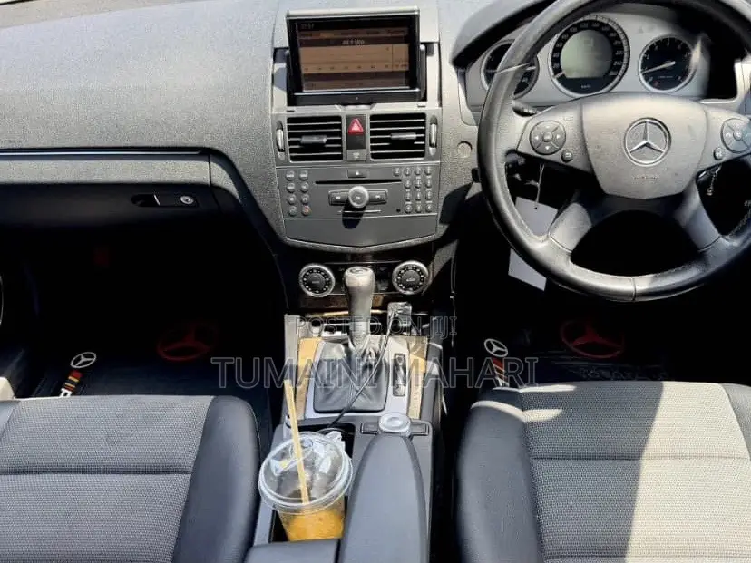 Mercedes-Benz C-Class 2006 White