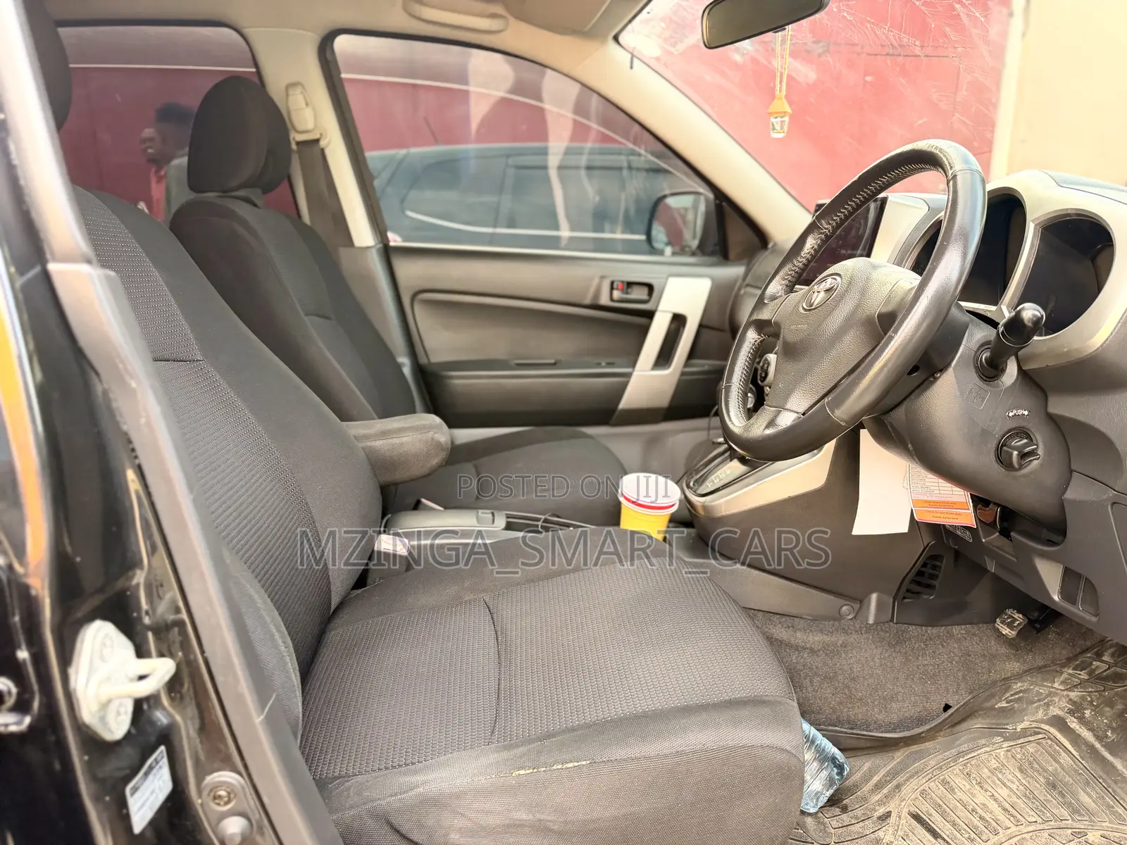 Toyota Rush 1.5 AWD 2010 Black