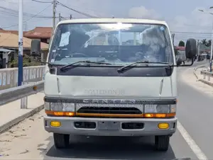 Mitsubishi Canter Truck
