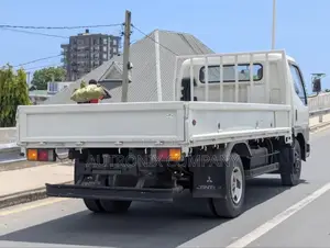 Mitsubishi Canter Truck
