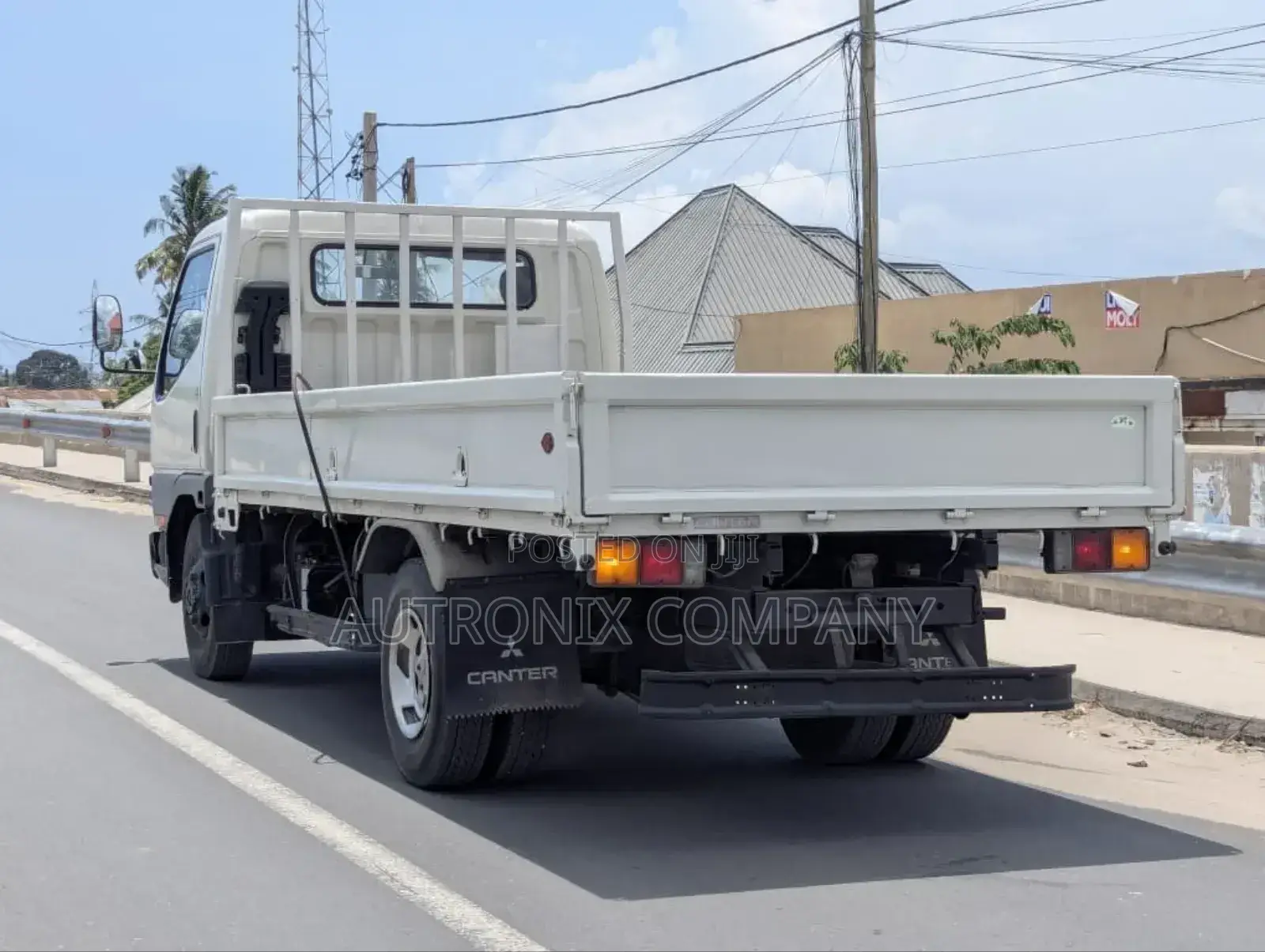 Mitsubishi Canter Truck