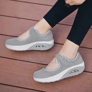 Ladies Simple Shoes