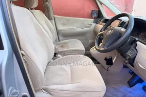 Toyota Corolla Spacio 1.5 X 2005 Silver