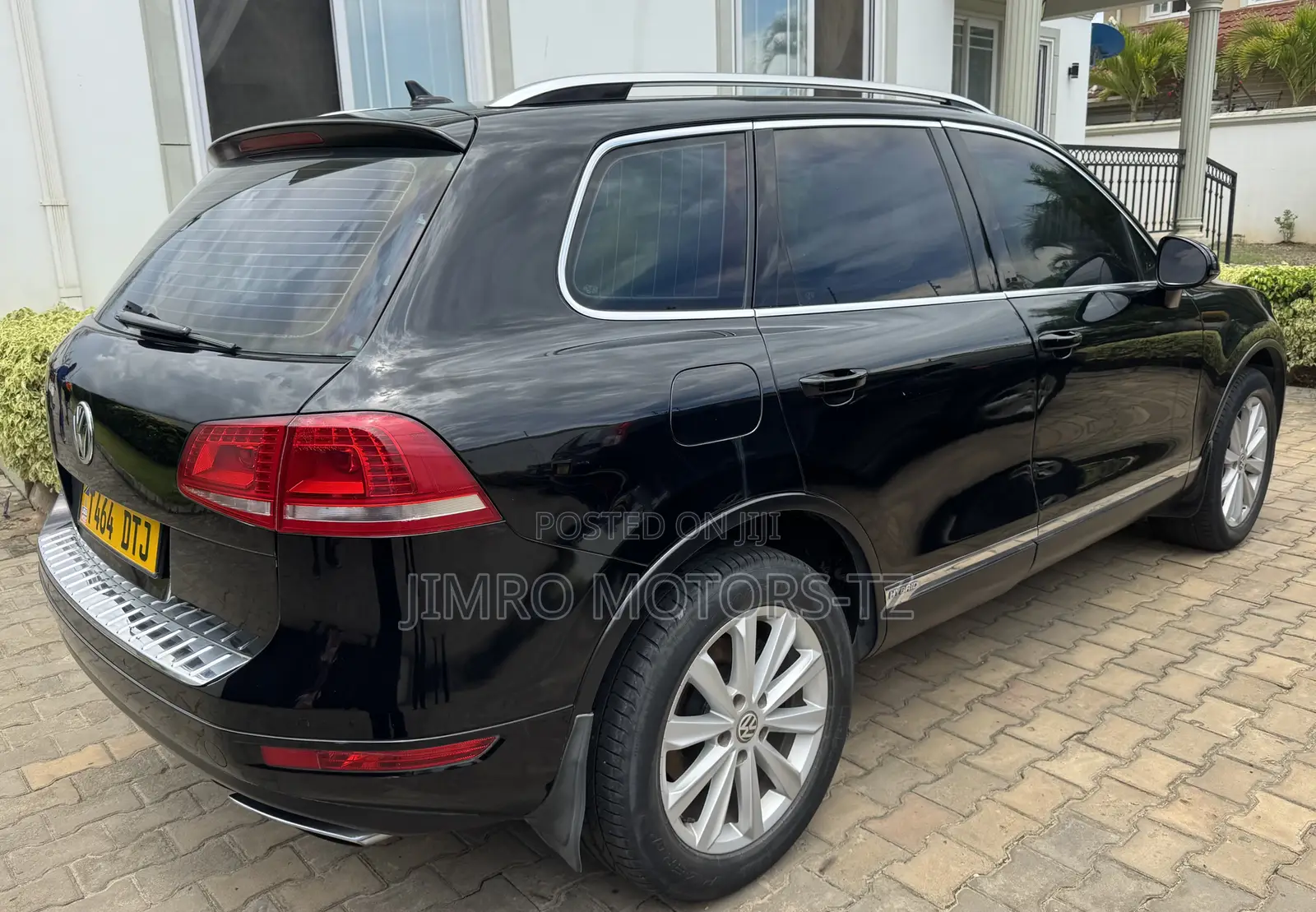 Volkswagen Touareg 2015 Black