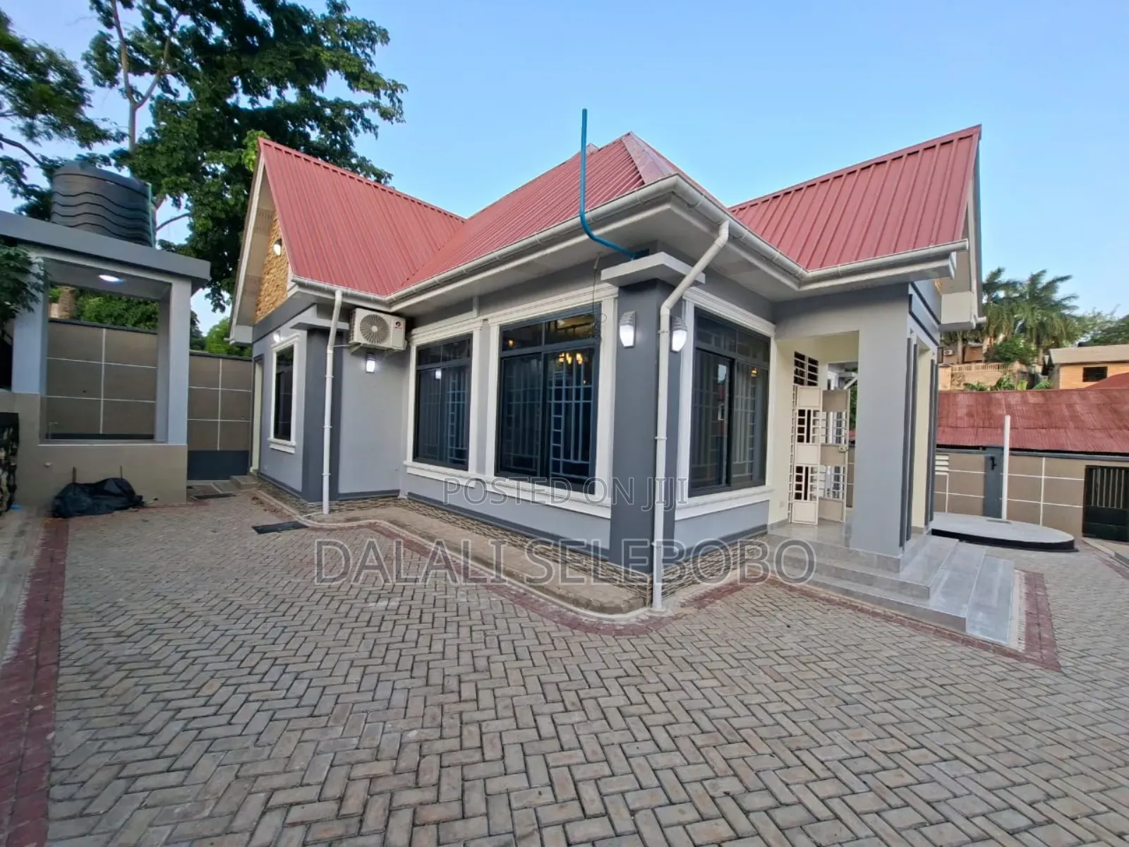 2bdrm Bungalow in Kimara Stop Over for rent
