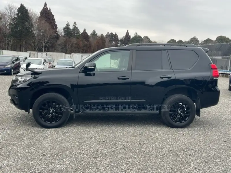 Toyota Land Cruiser Prado 2020 Black