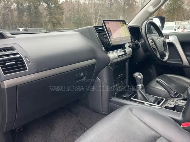 Toyota Land Cruiser Prado 2020 Black
