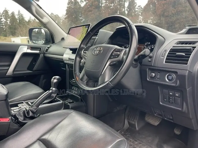 Toyota Land Cruiser Prado 2020 Black