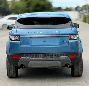 Land Rover Range Rover Evoque Dynamic 4x4 (2.0L 4cyl 9A) 2014 Blue