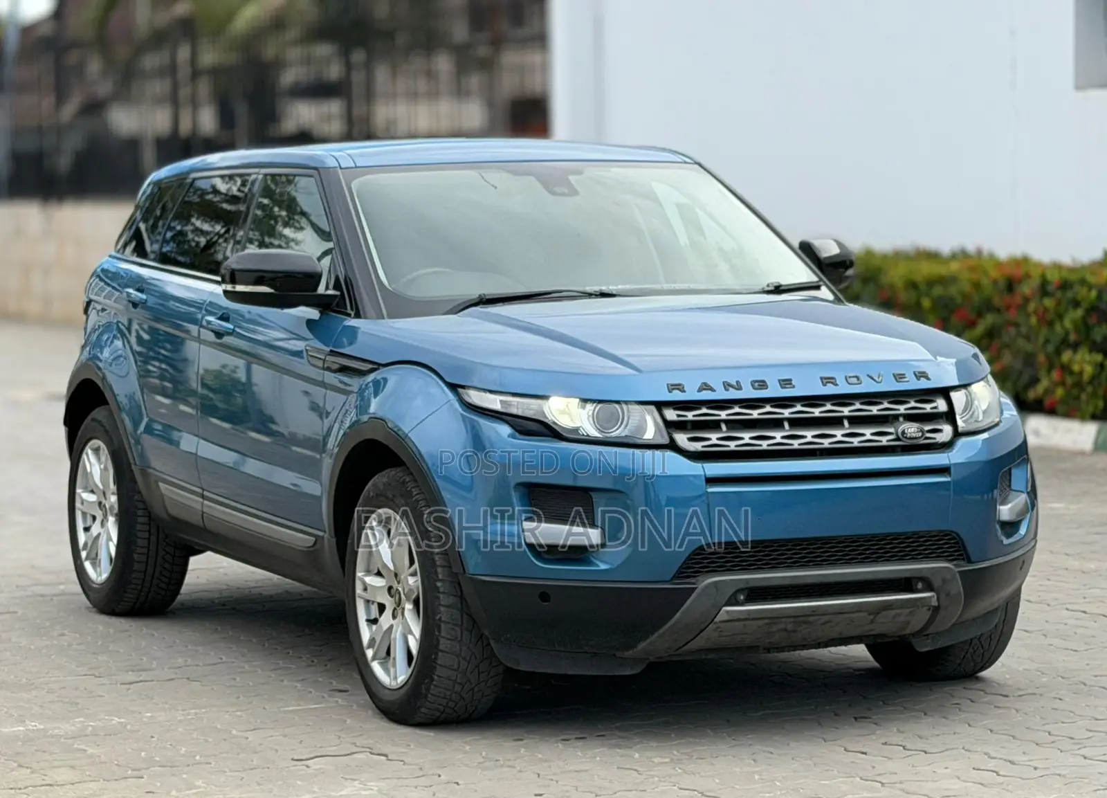Land Rover Range Rover Evoque Dynamic 4x4 (2.0L 4cyl 9A) 2014 Blue