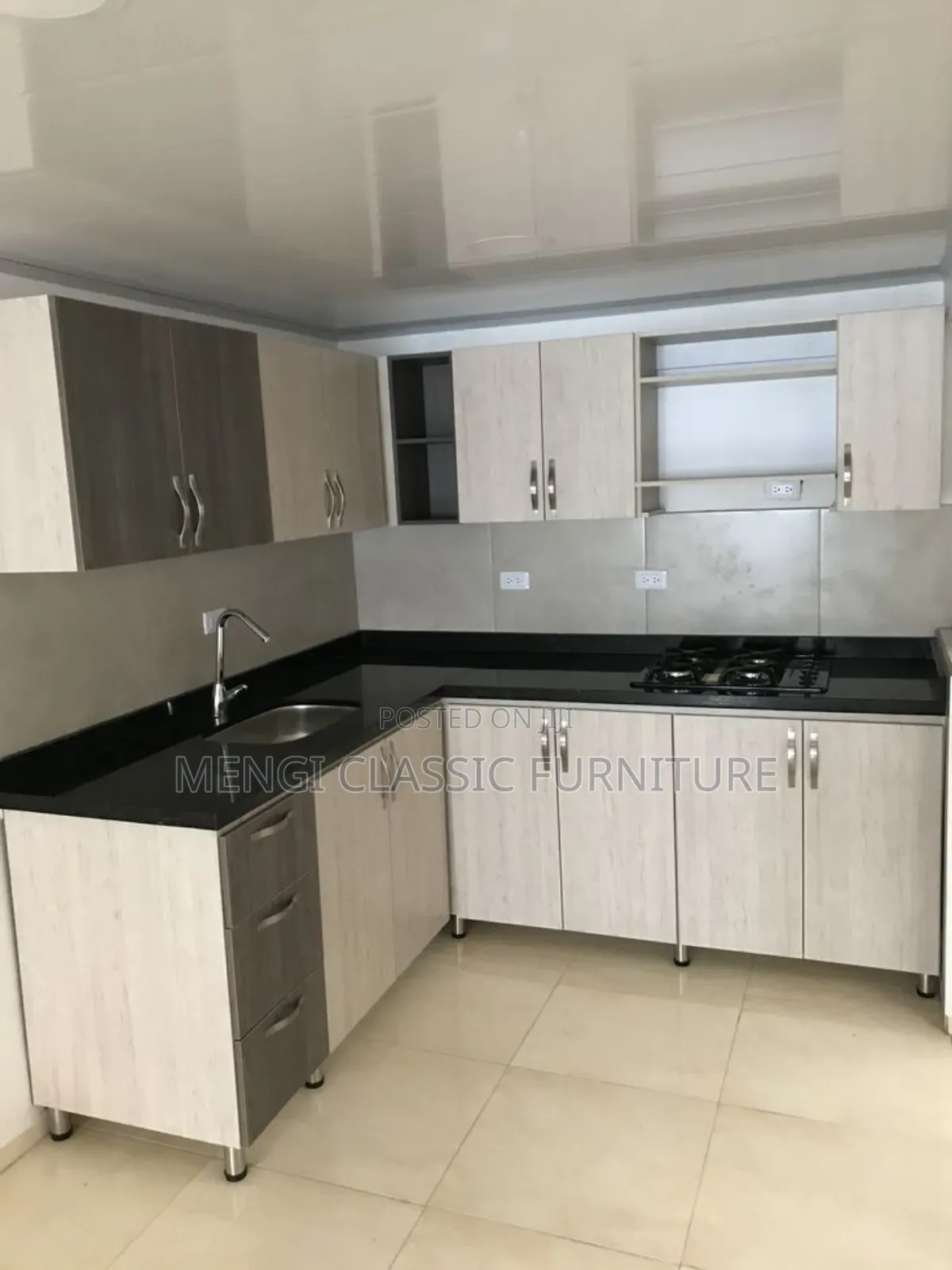 Kitchen Cabinets Bei Kulingana Na Ukubwa Wa Jiko Lako