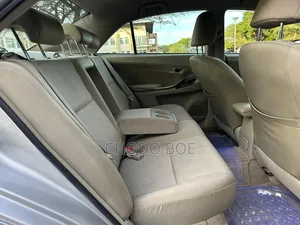 Toyota Premio 2010 Silver