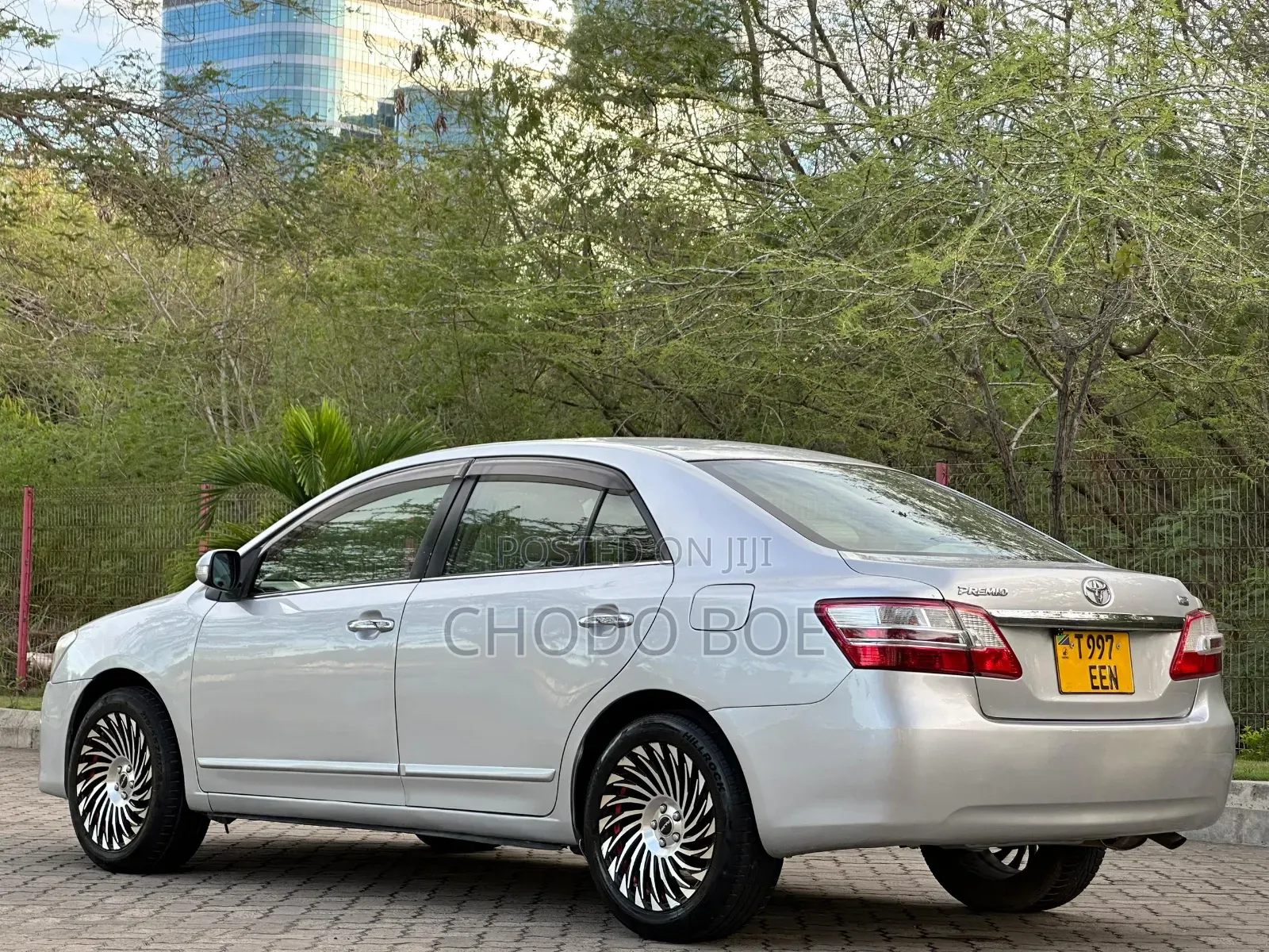 Toyota Premio 2010 Silver