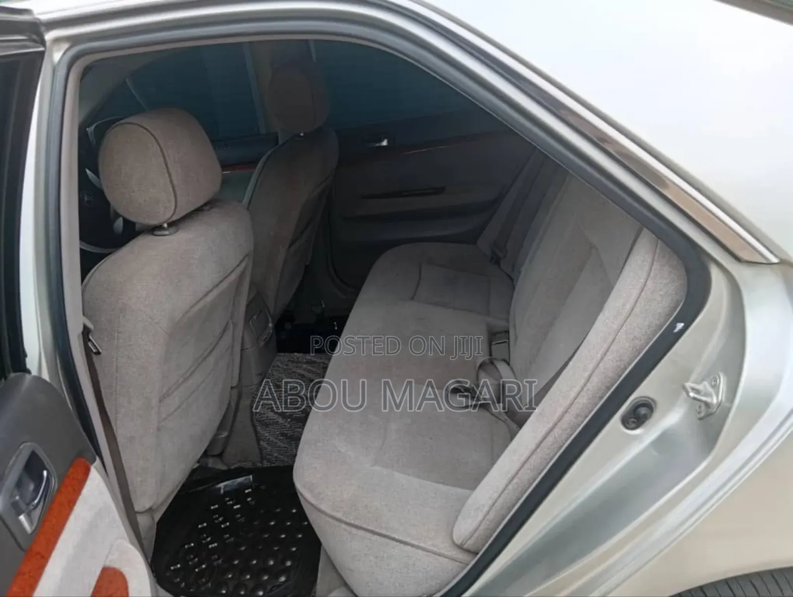 Toyota Mark II 2004 Silver