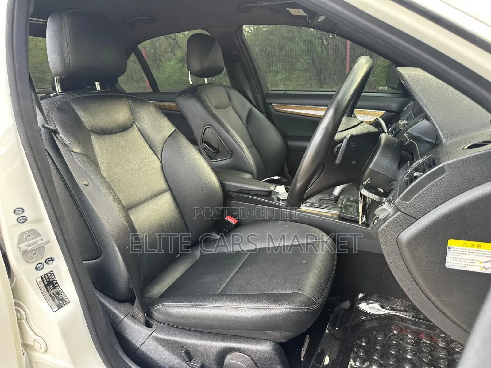 Mercedes-Benz C-Class 2009 White