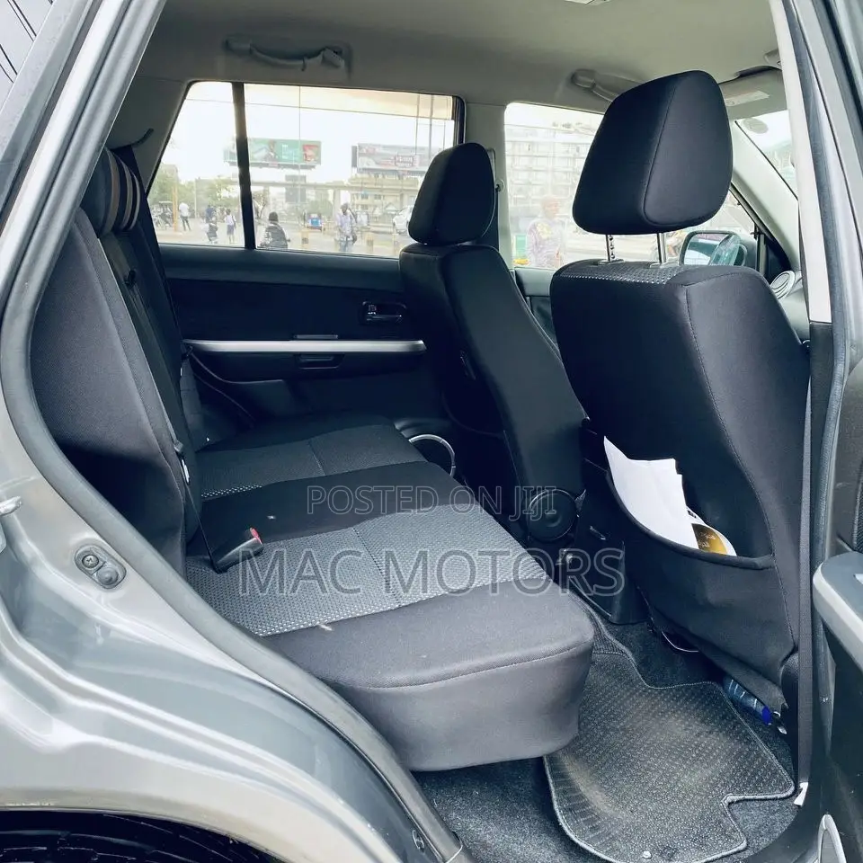 Suzuki Escudo 2008 Gray