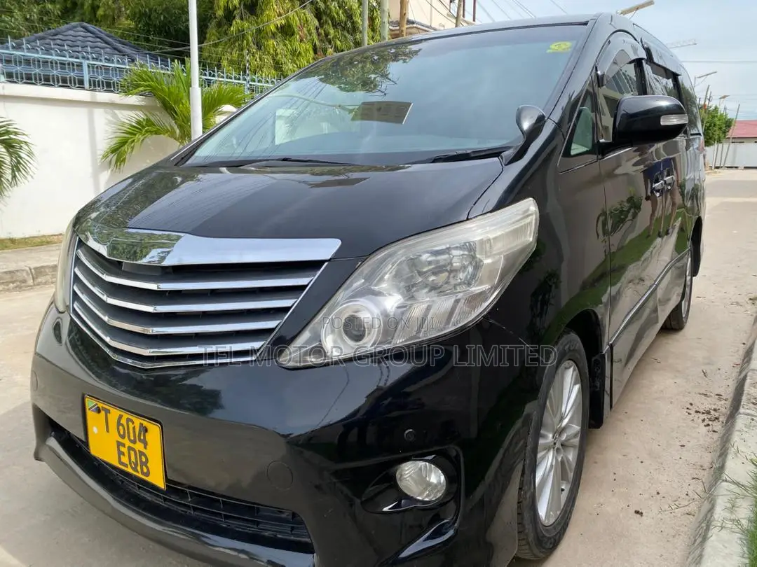 Toyota Vellfire 2010 Black