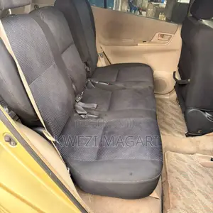 Toyota Corolla Spacio 2003 Gold
