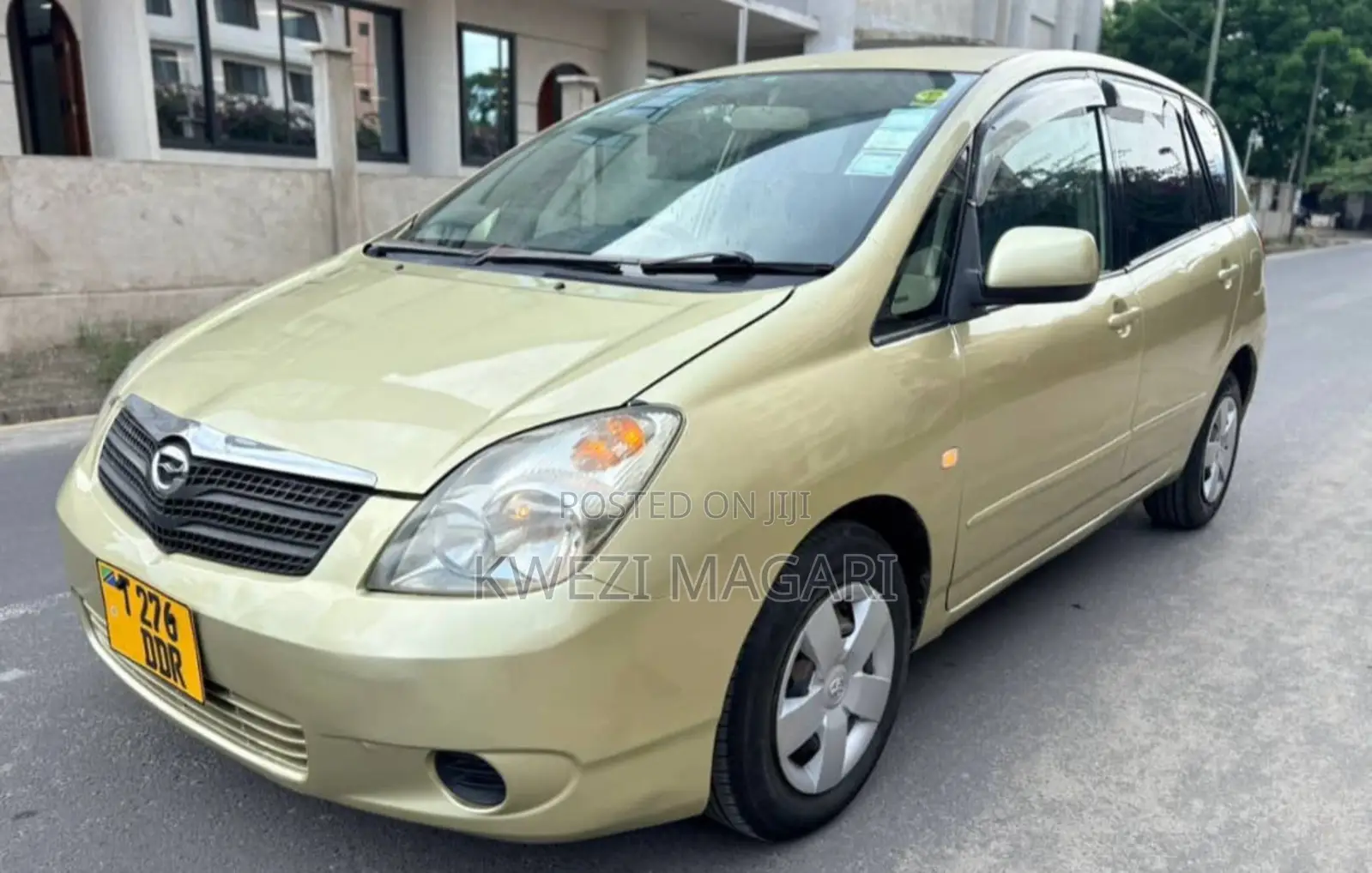 Toyota Corolla Spacio 2003 Gold