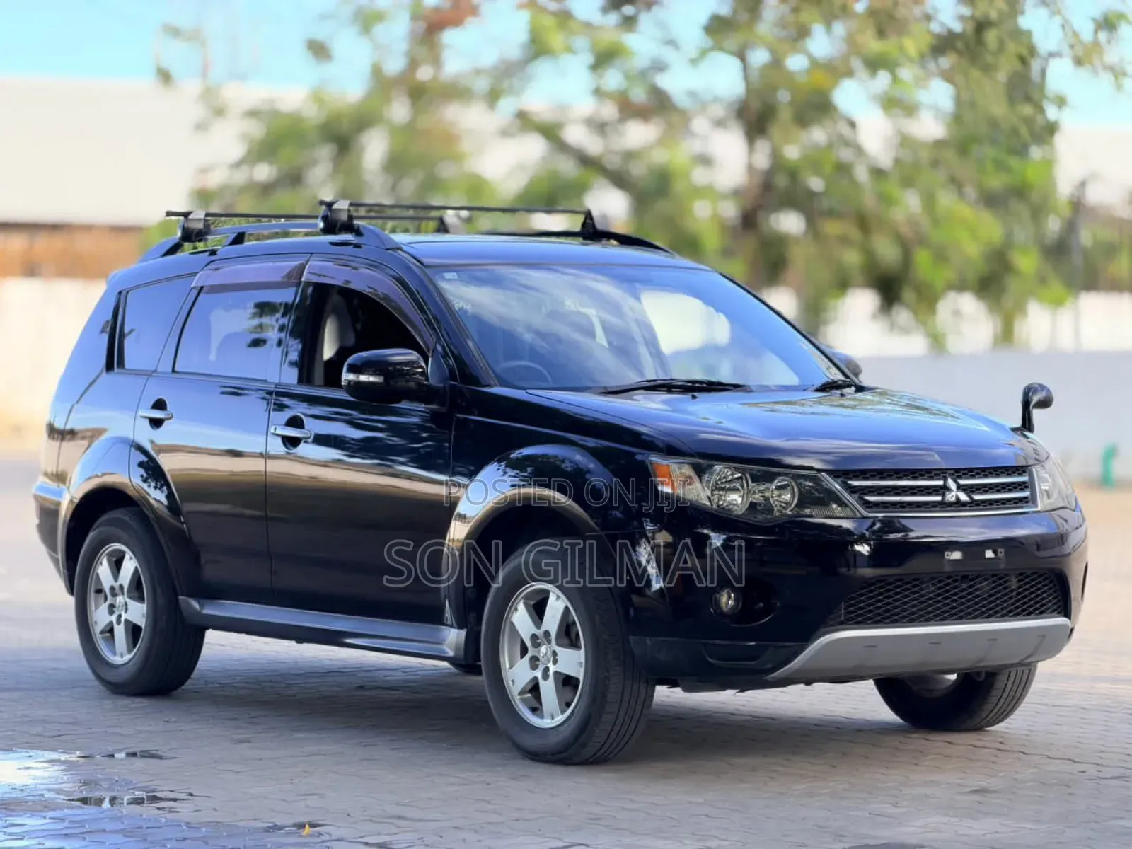 Mitsubishi Outlander 2010 Black