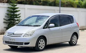 Toyota Corolla Spacio 2003 Silver
