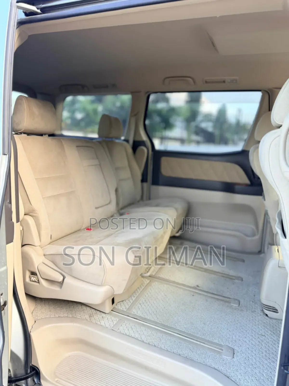 Toyota Alphard 2004 Silver