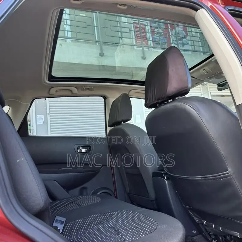 Nissan Dualis 2009 Maroon