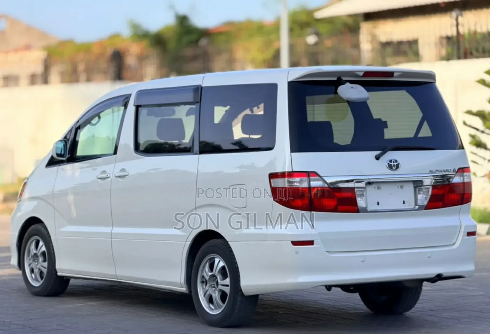 Toyota Alphard 2004 White